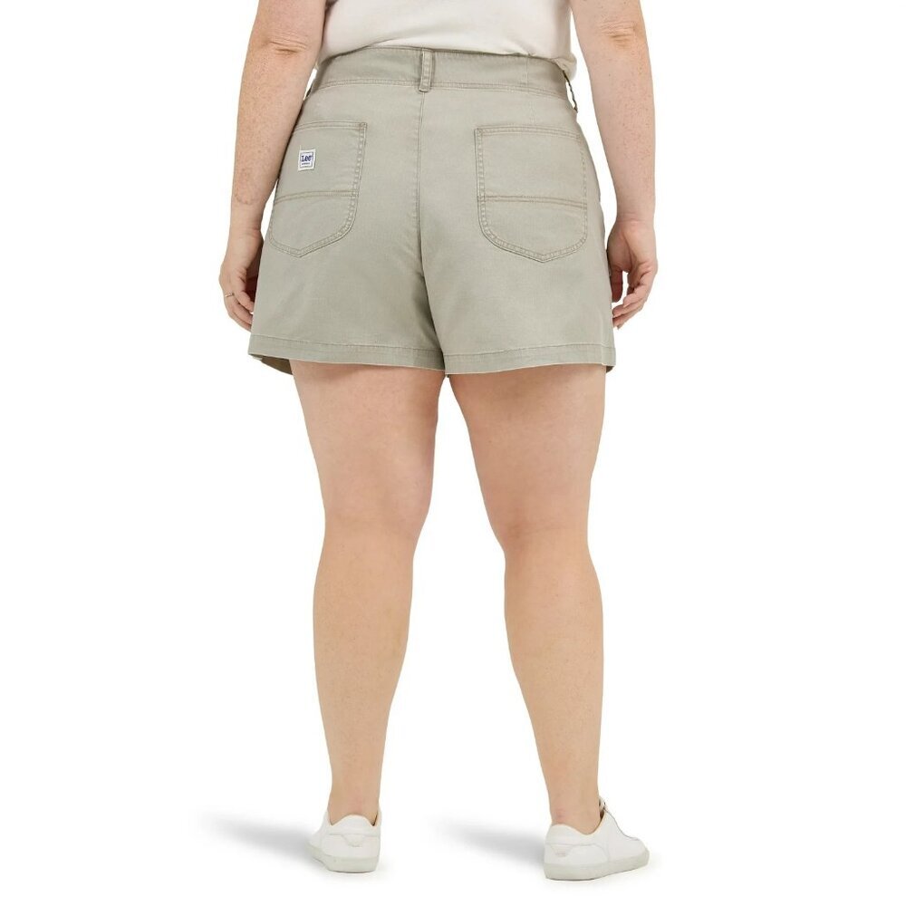 Lee Women's Plus Heritage High Rise Cargo Short, Size 24W, Loose Fit, Beige - Picture 2 of 6